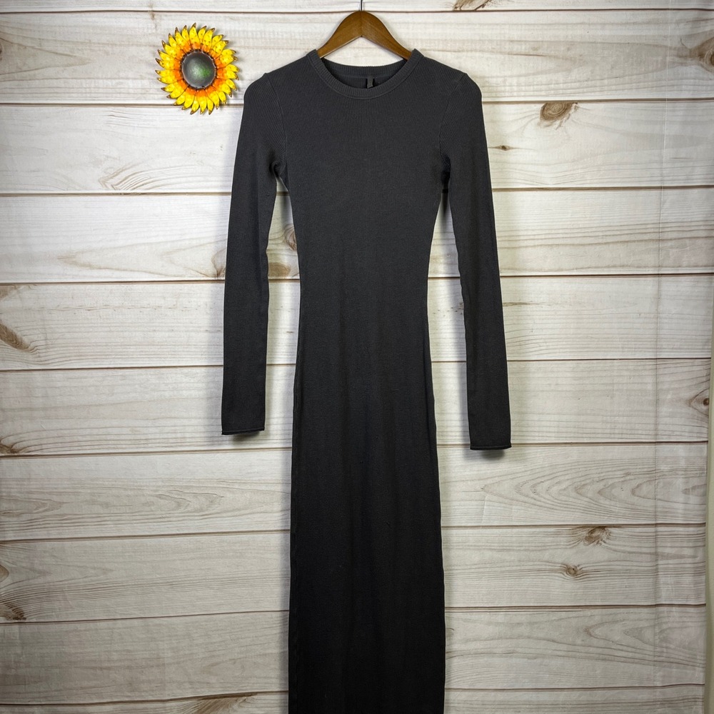 SKIMS Long Sleeve Ribbed Knit Maxi Dress Gray Size Medium‎ crew neck M